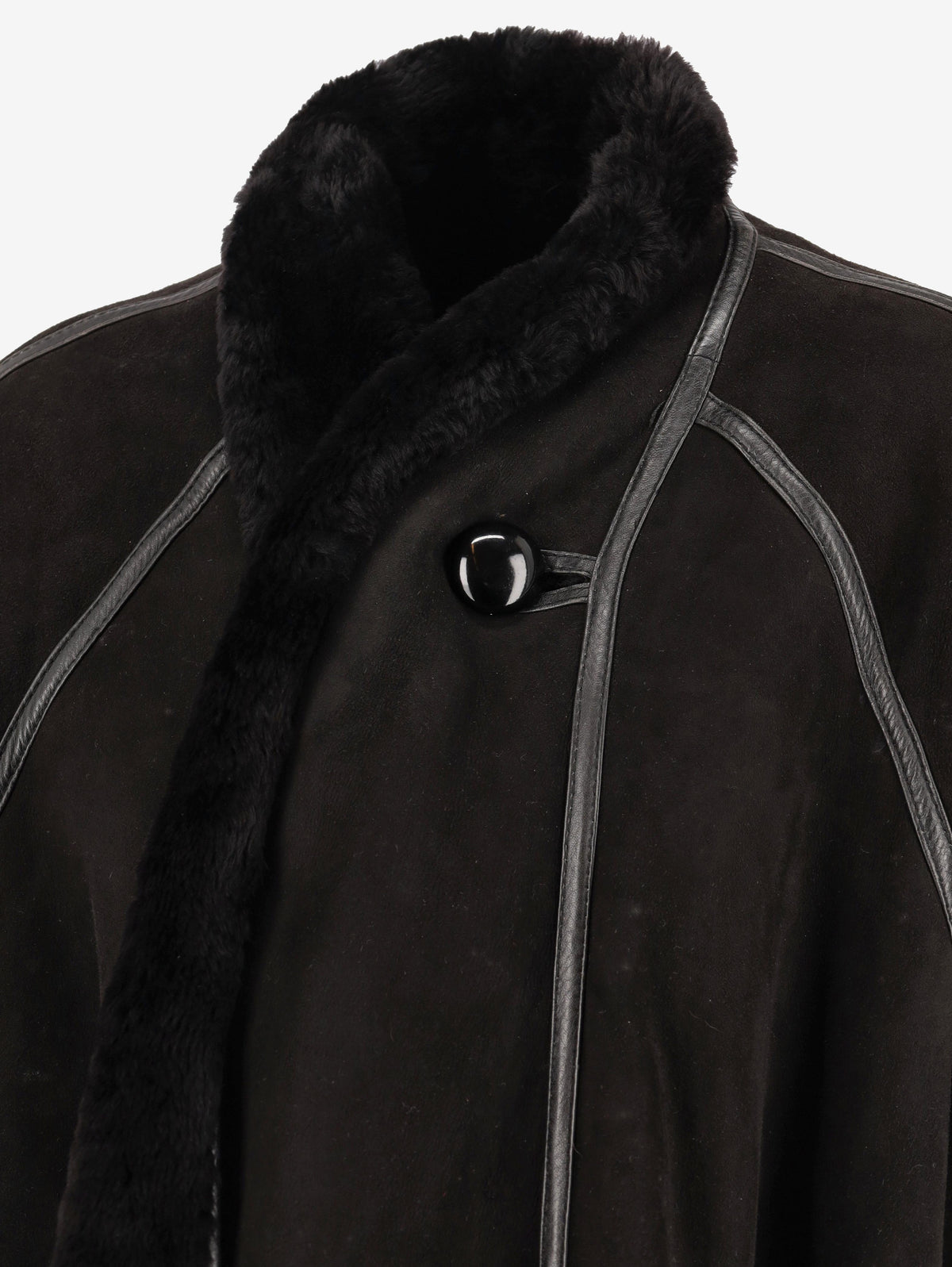 Vintage Black Shearling W24121250  Vintage