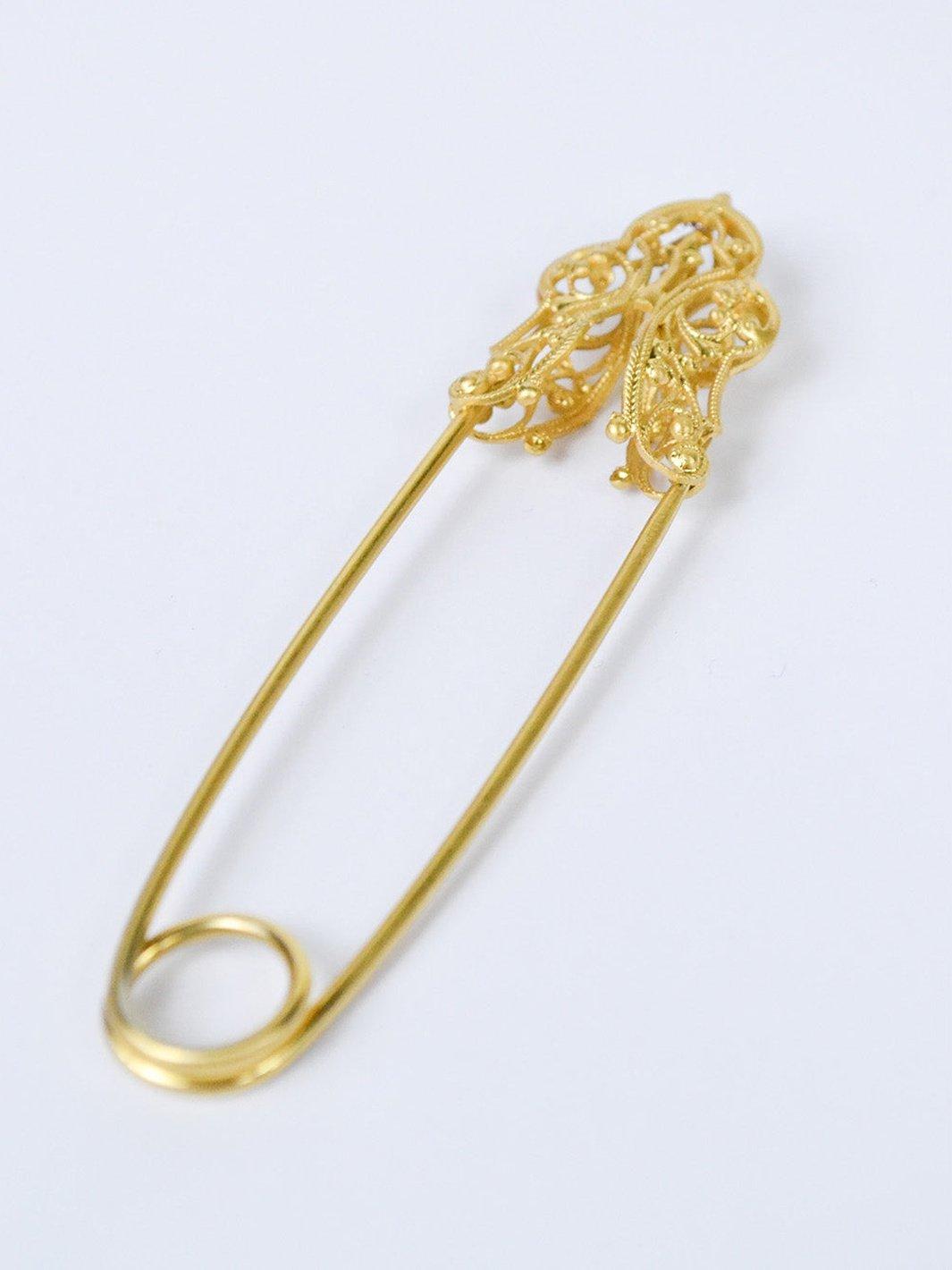 1970s safety pin golden brooch W22051806  Vintage