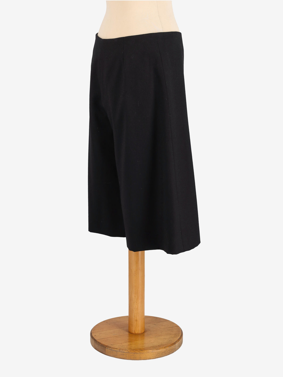 Chanel Wool Capri Pants