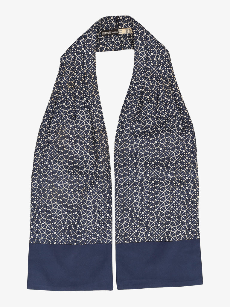 Hermès Vintage Patterned Cachecol