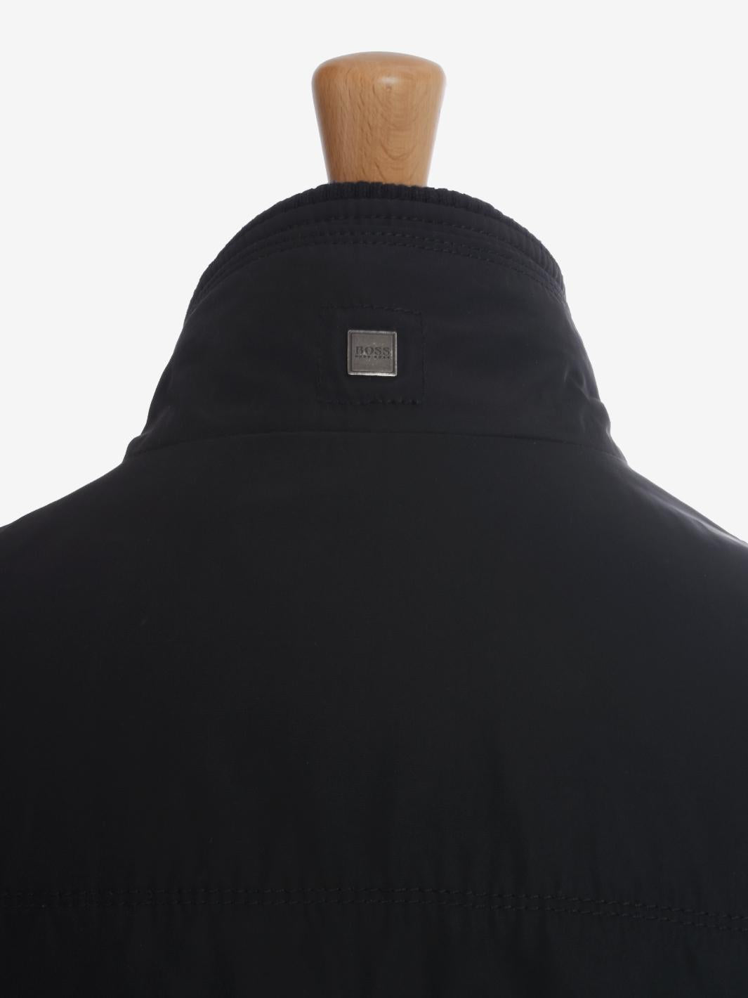 Hugo Boss 科技面料夹克