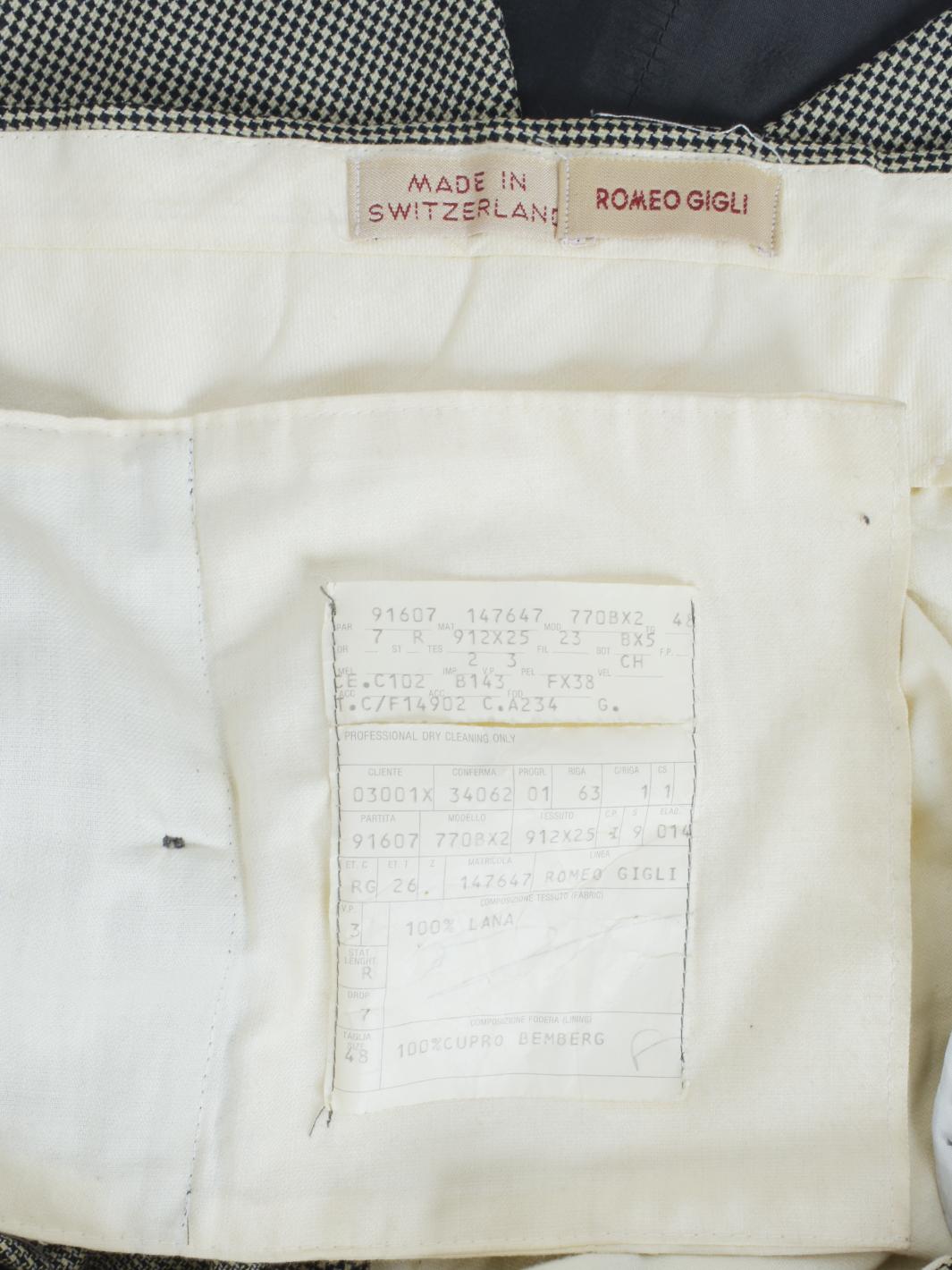 Romeo Gigli Pied De Poule 西装 - 80 年代