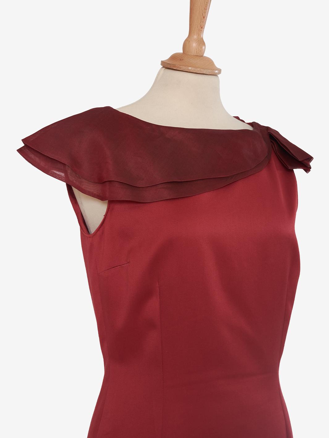 Max Mara 的 Piano Line 红色中长直筒连衣裙