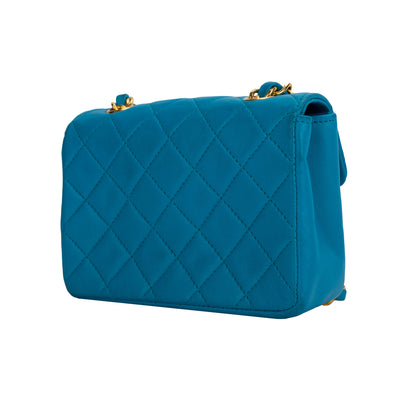 Chanel turquoise matelassé shoulder flap leather bag pre-owned nft