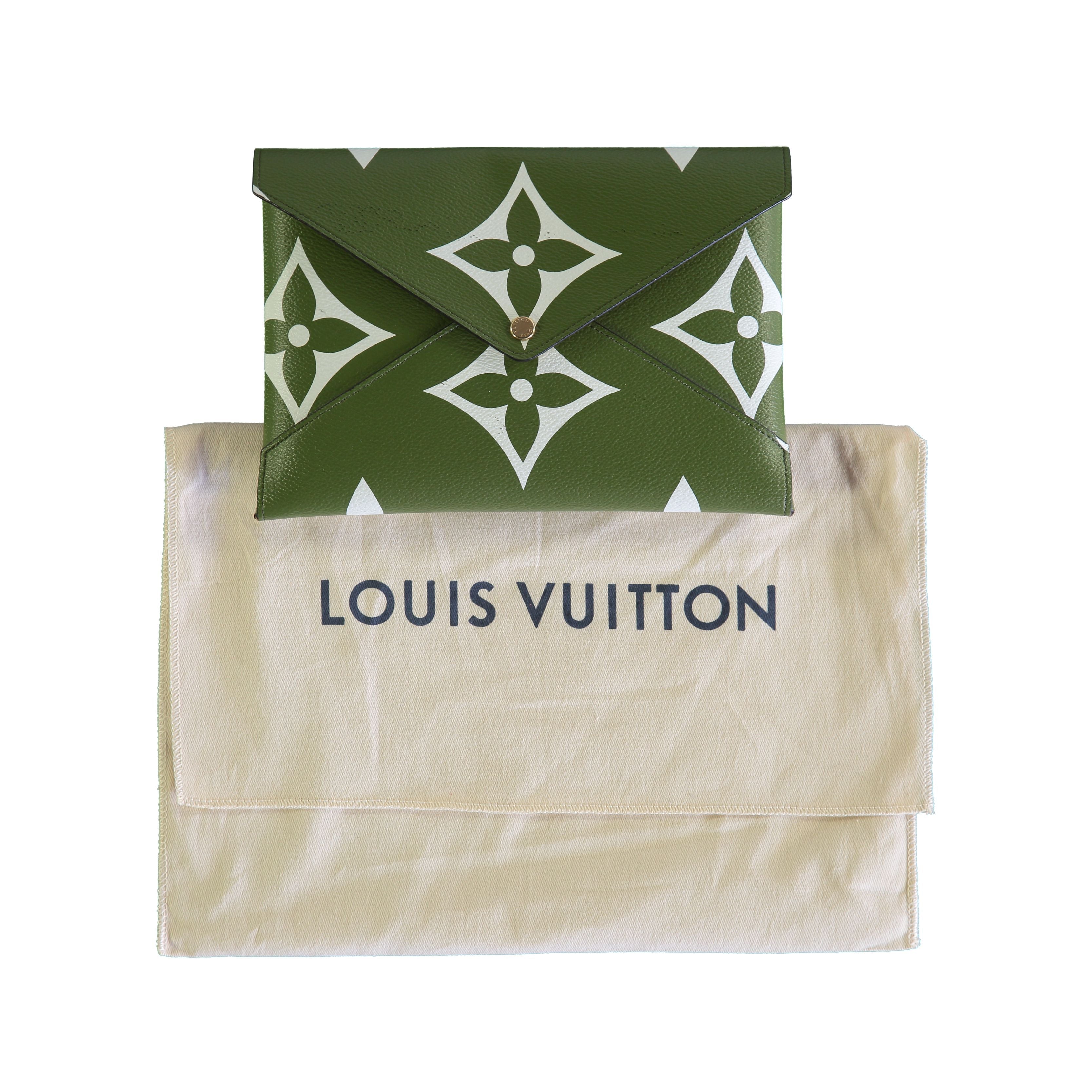 Louis Vuitton Kirigami Set of Three Envelop Clutch - '20s
