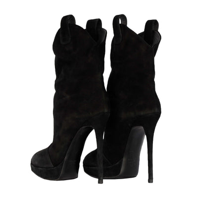 Second hand Giuseppe Zanotti Pointy Suede Black Boots