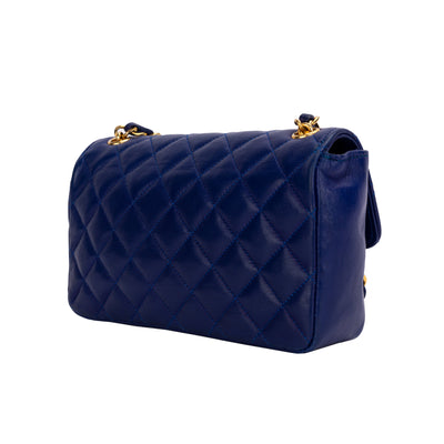 Chanel blue matelassé flap leather bag pre-owned nft