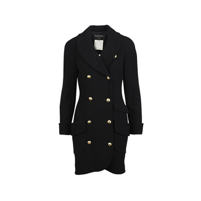 Chanel 1980's black double-breasted wool coat classic lapels double-breasted closure golden buttons long sleeves three patch pockets at the front pre-owned