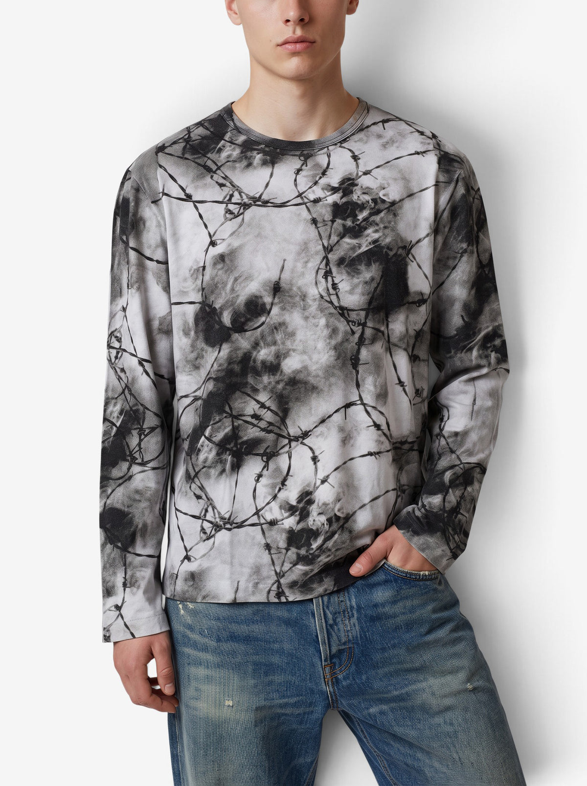 Comme des Garçons Dark Barbed Wire Print Cotton Sweater MU260922.44  Comme des Garçons 