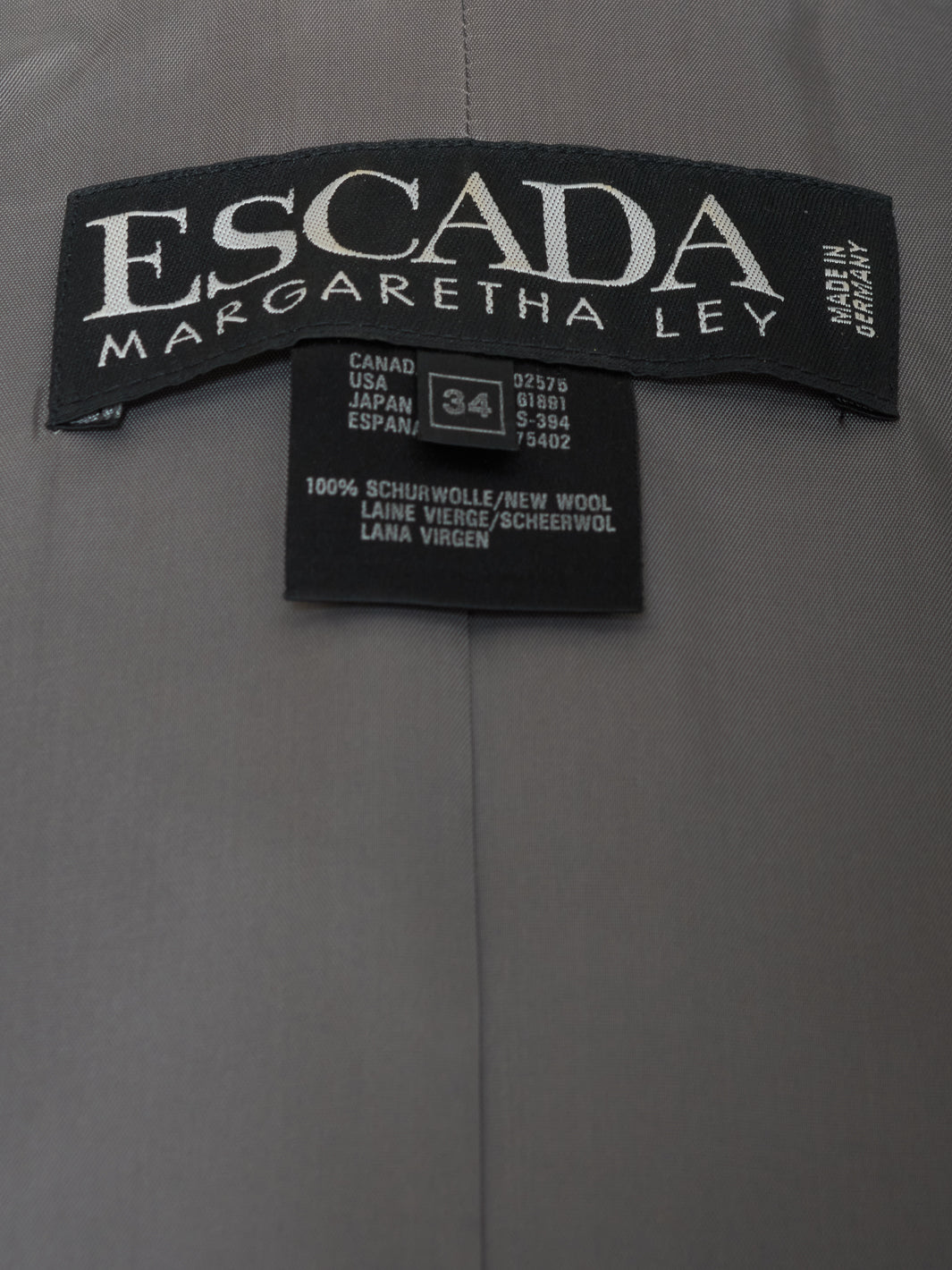 Escada WCV22110489