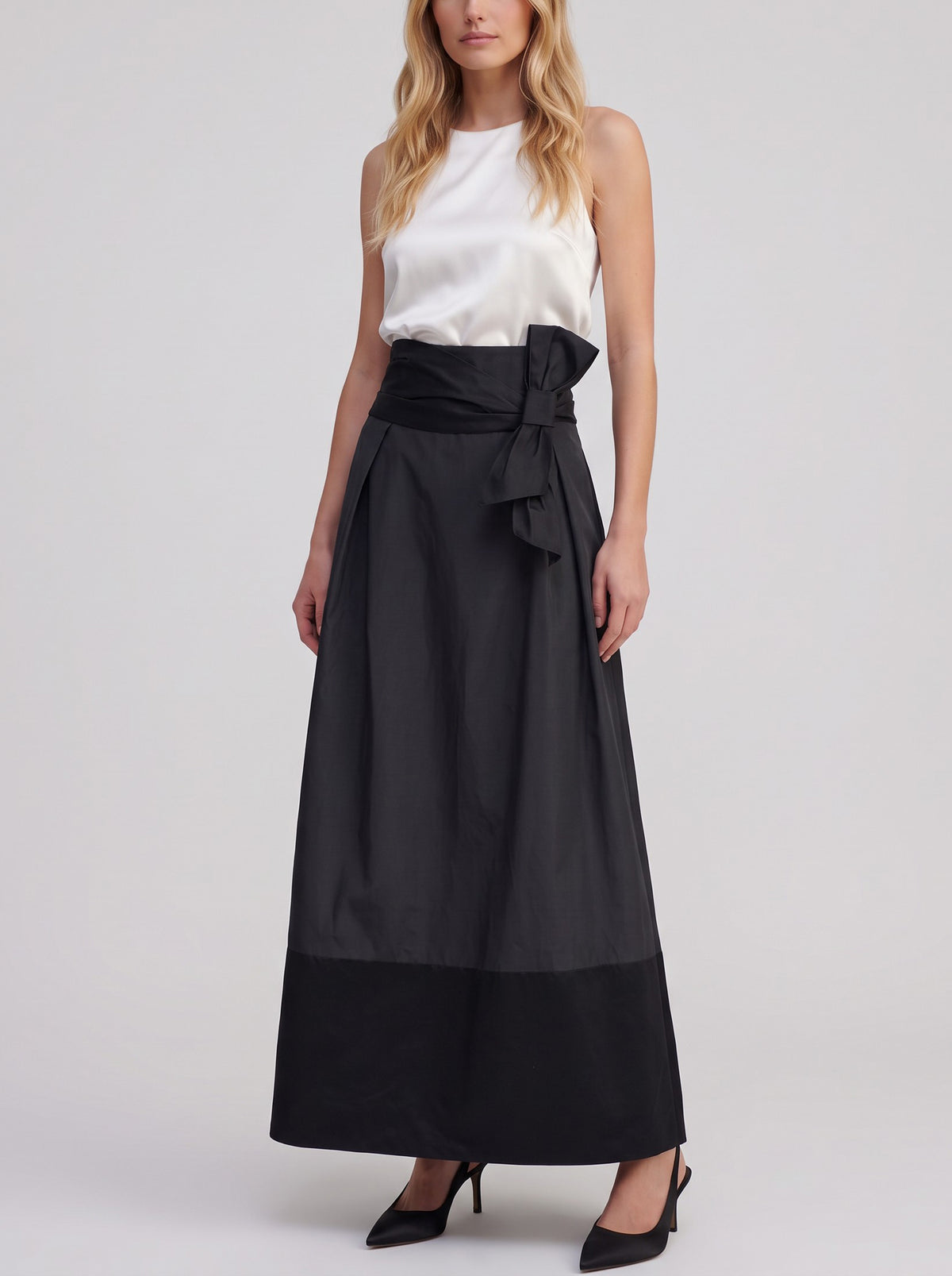 Salvatore Ferragamo Long Black Silk-Blend Skirt W2926.32  Ferragamo 