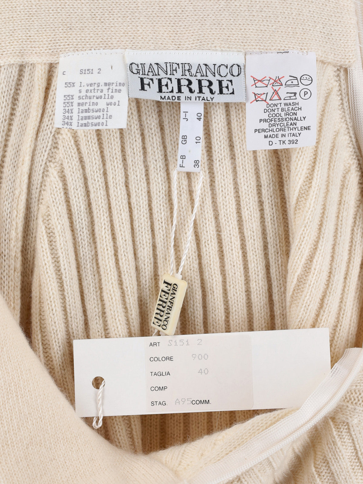 Gianfranco Ferré High Neck Knitted Sweater W2511.08  Gianfranco Ferré 