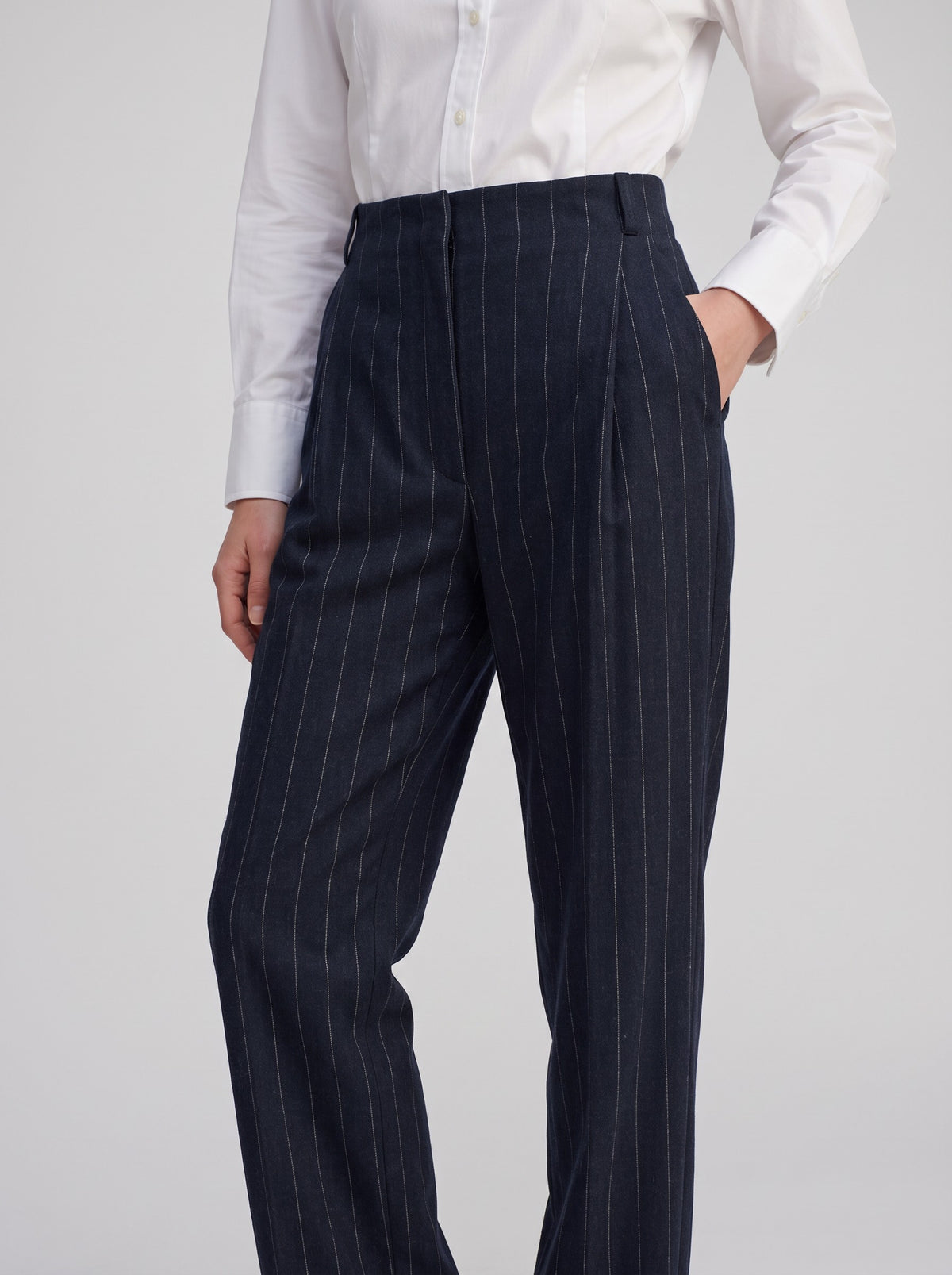 Giorgio Armani Vintage Wool Pinstripe Trousers W27526.187  Giorgio Armani 