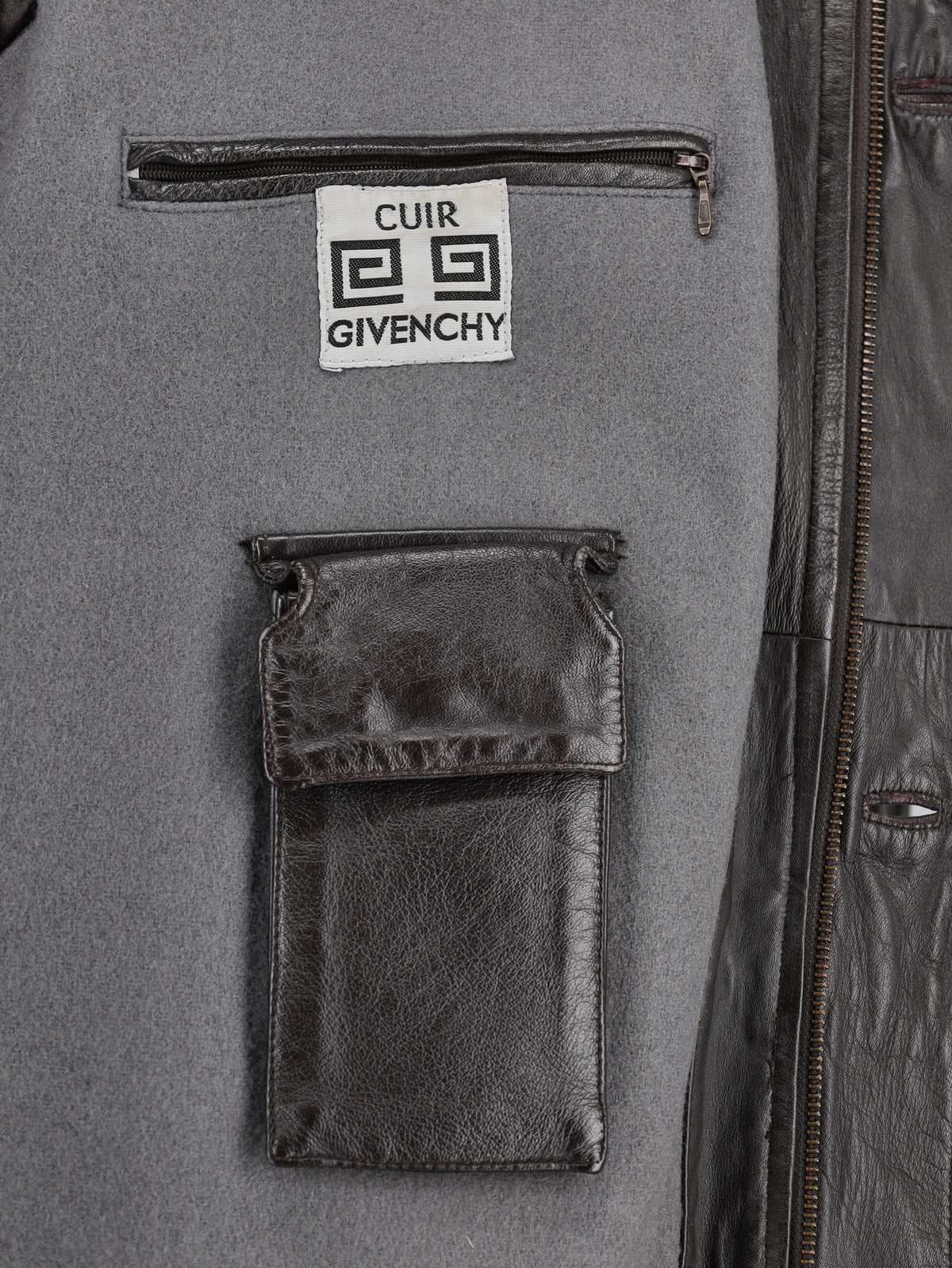 Givenchy CVU2410-9.64