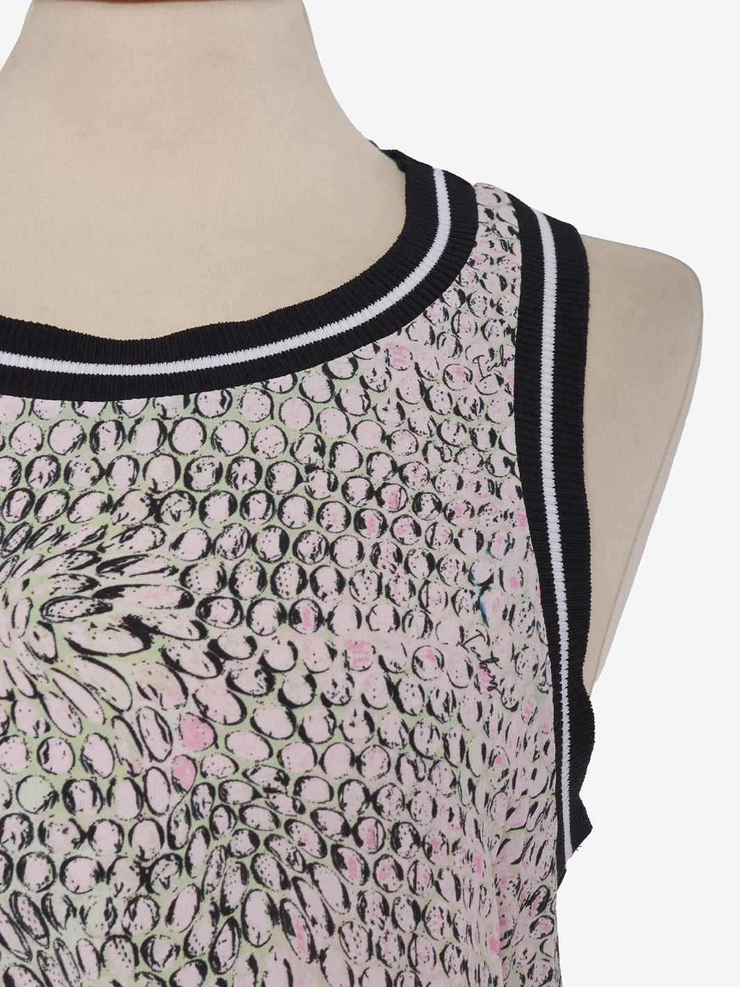 Iceberg Patterned tank top with contrasting details