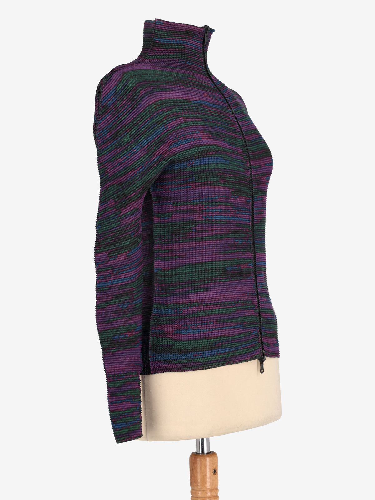 Issey Miyake Cauliflower Jacket MR151025.4  Issey Miyake 