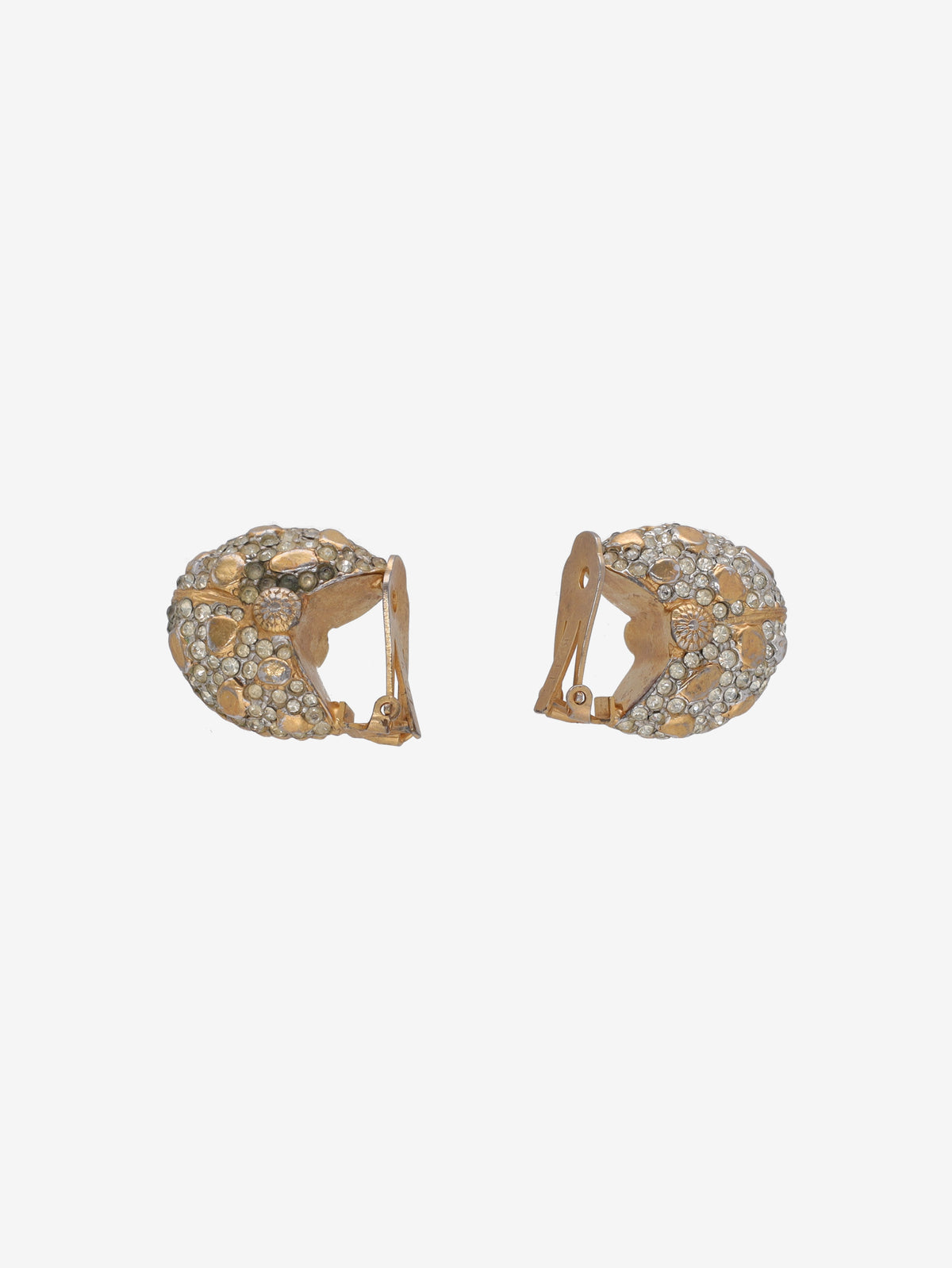 Kenneth Jay Lane Shell Clip-On Earrings with Gem Details W13426.29  Kenneth Jay Lane 