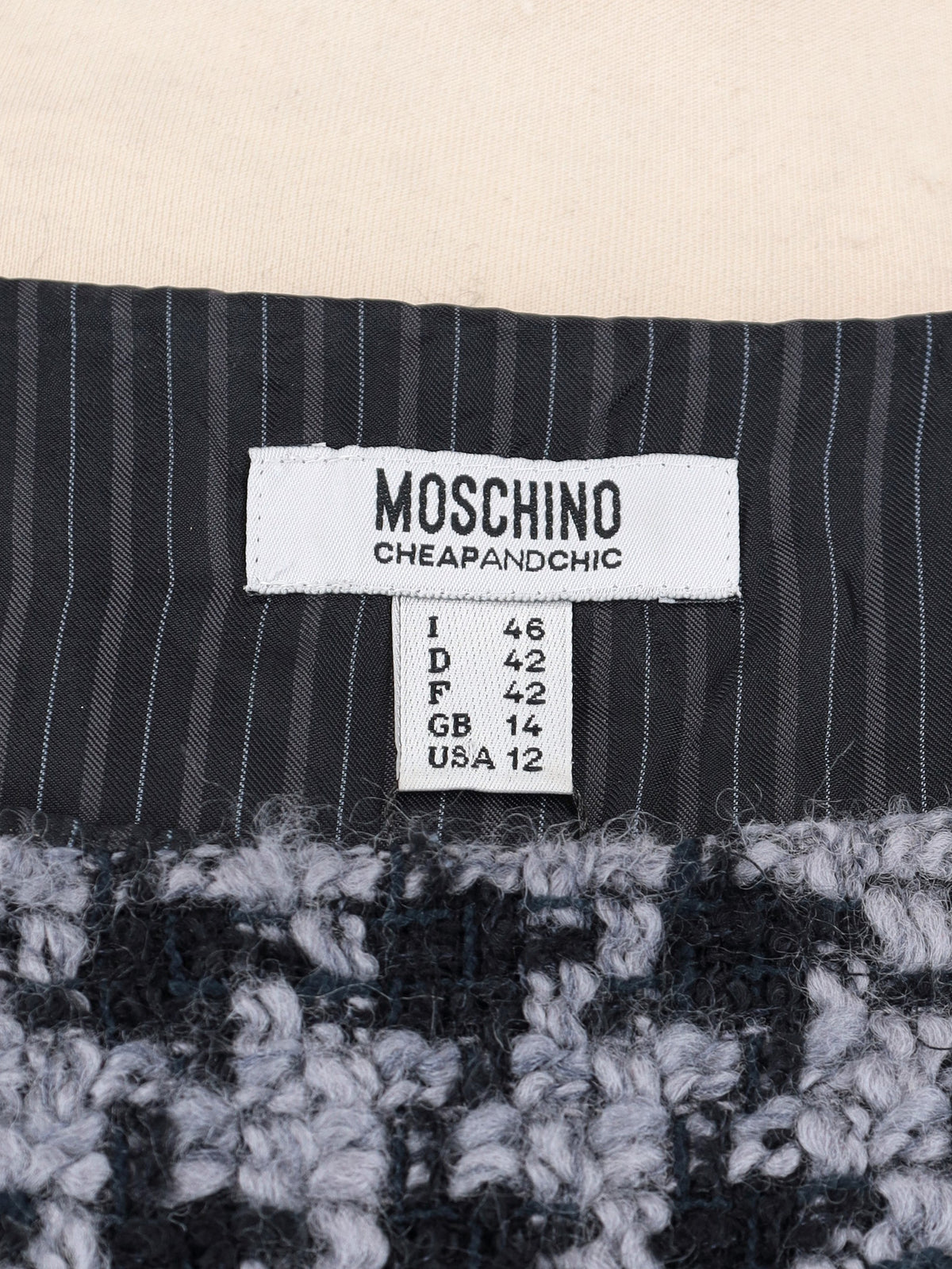 Moschino Cheap and Chic Vintage Tweed-Effect Midi Dress W191026.11  Moschino 