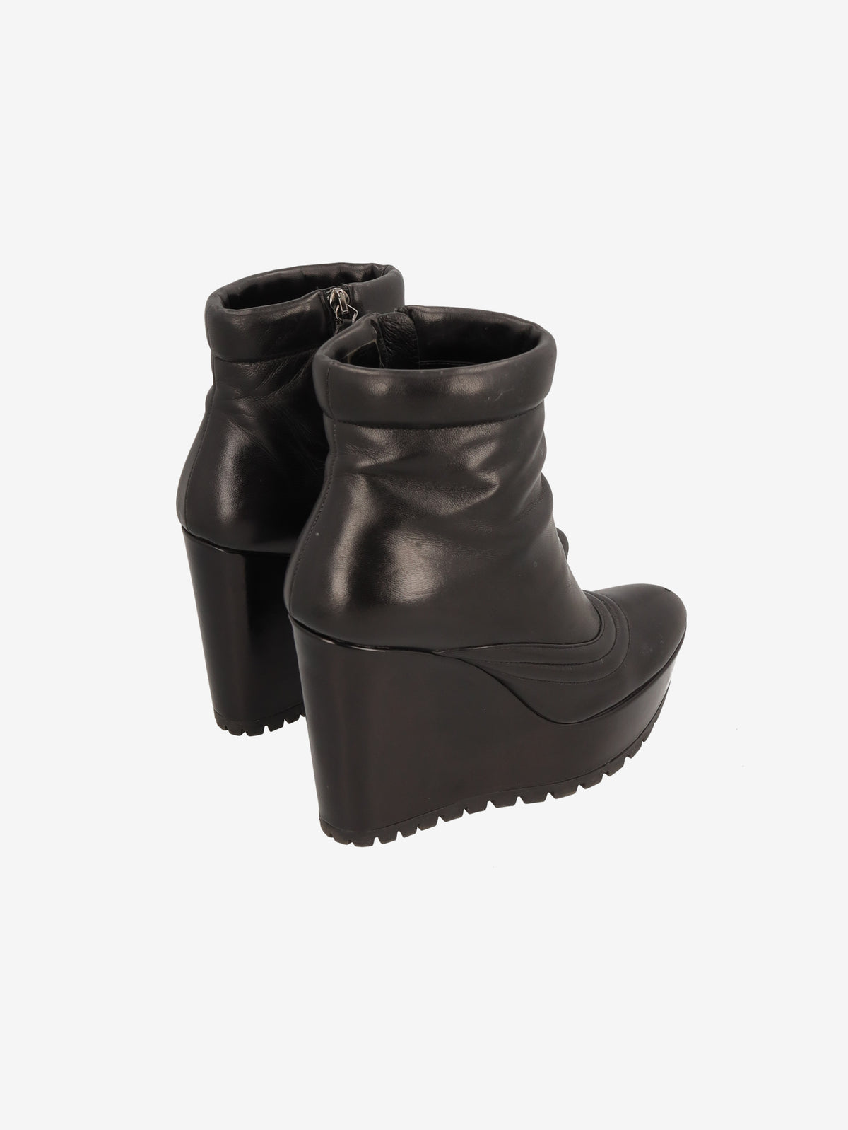 Prada 2010s Platform Ankle Boots W6826.10  Prada 