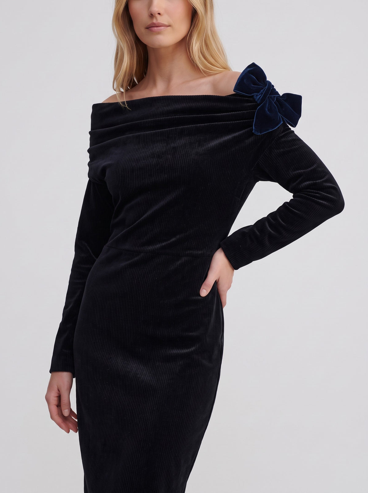 Romeo Gigli Vintage Off-Shoulder Cotton Dress W27526.192  Romeo Gigli 