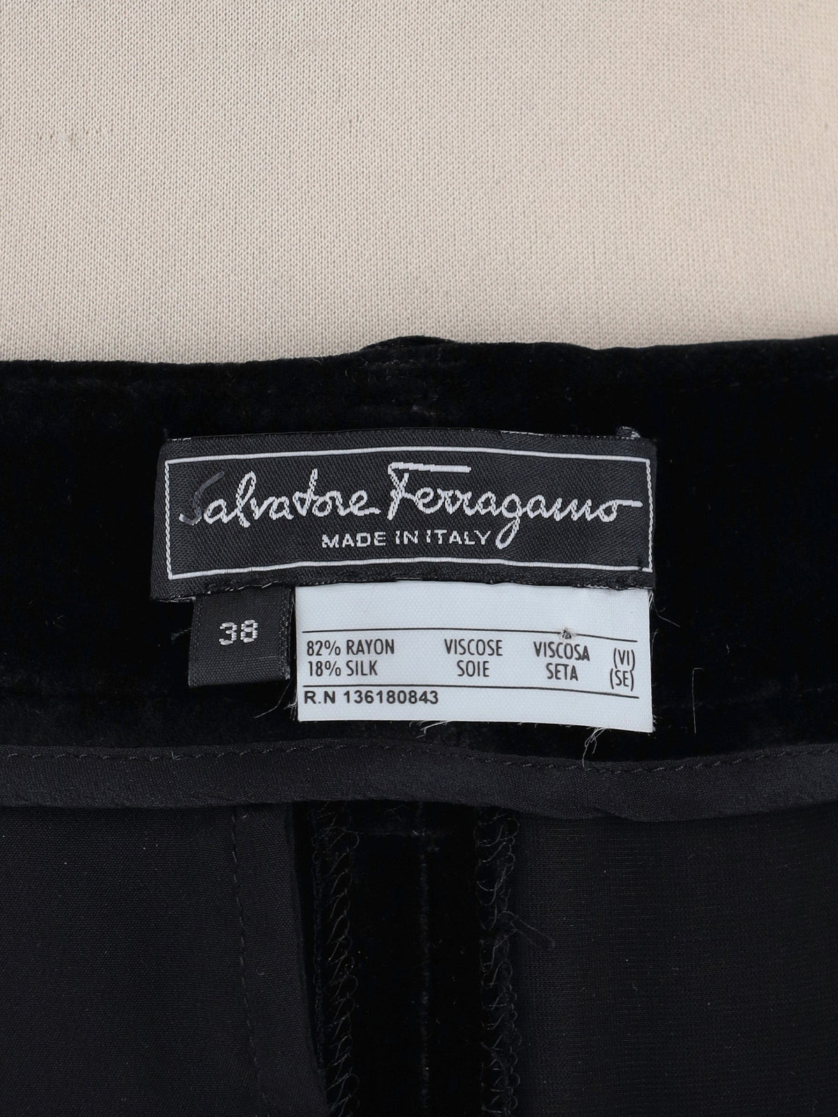 Salvatore Ferragamo Velvet-Effect Wide-Leg Trousers CVM26.8.6  Salvatore Ferragamo 