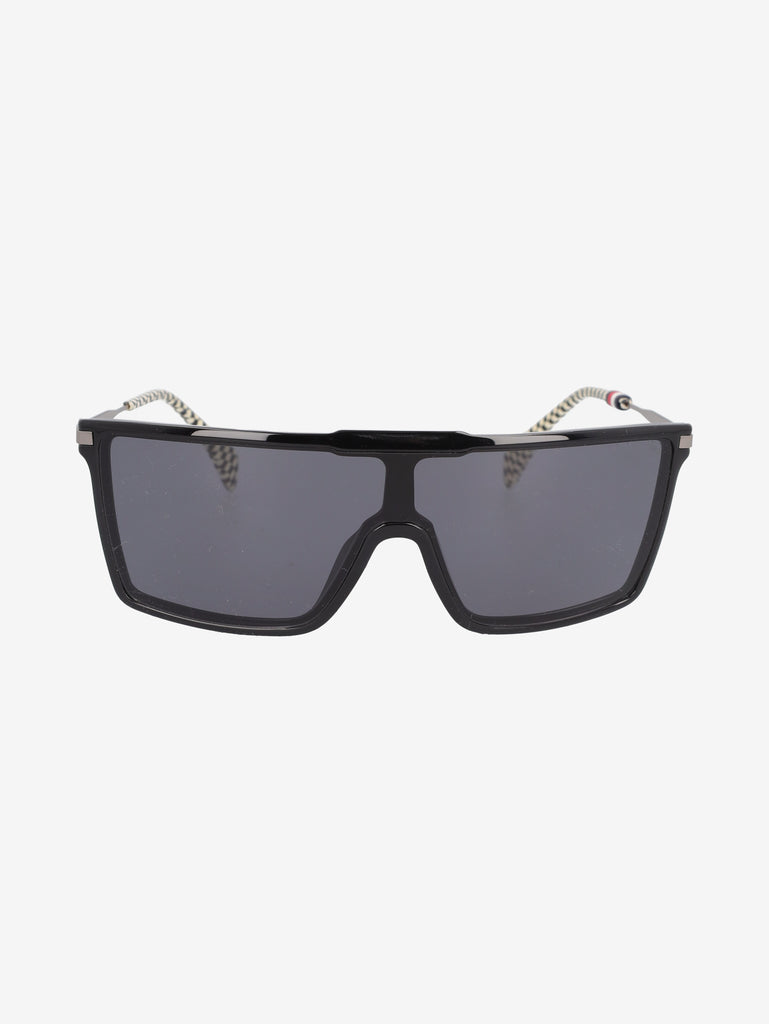 Tommy Hilfiger for Gigi Hadid Square Sunglasses MR12926.35  Tommy Hilfiger 
