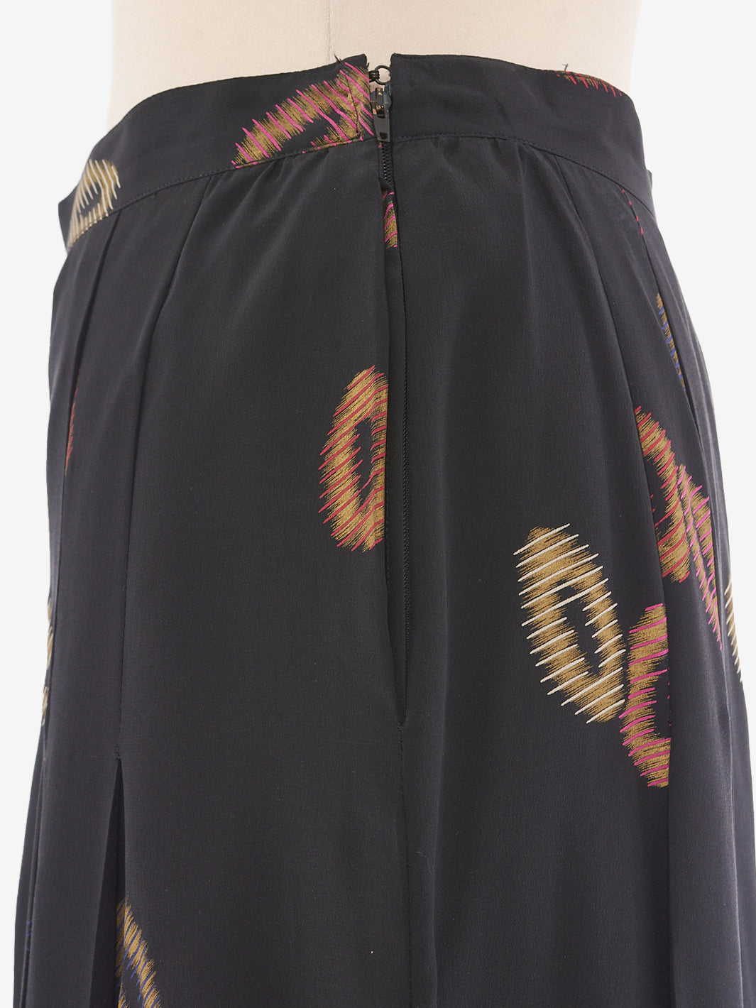 Emanuel Ungaro Silk suit skirt and blouse abstract pattern