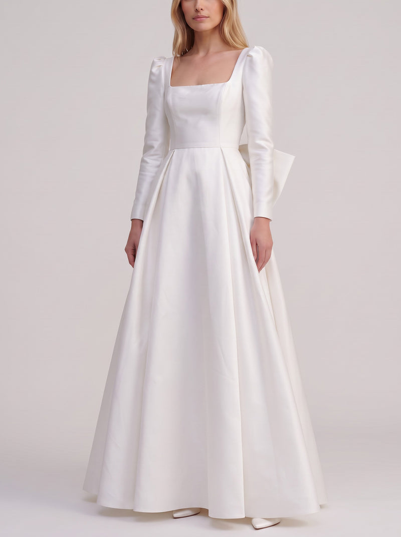 Vintage Minimalist Bridal Gown with Removable Bow W1926.9  Vintage 