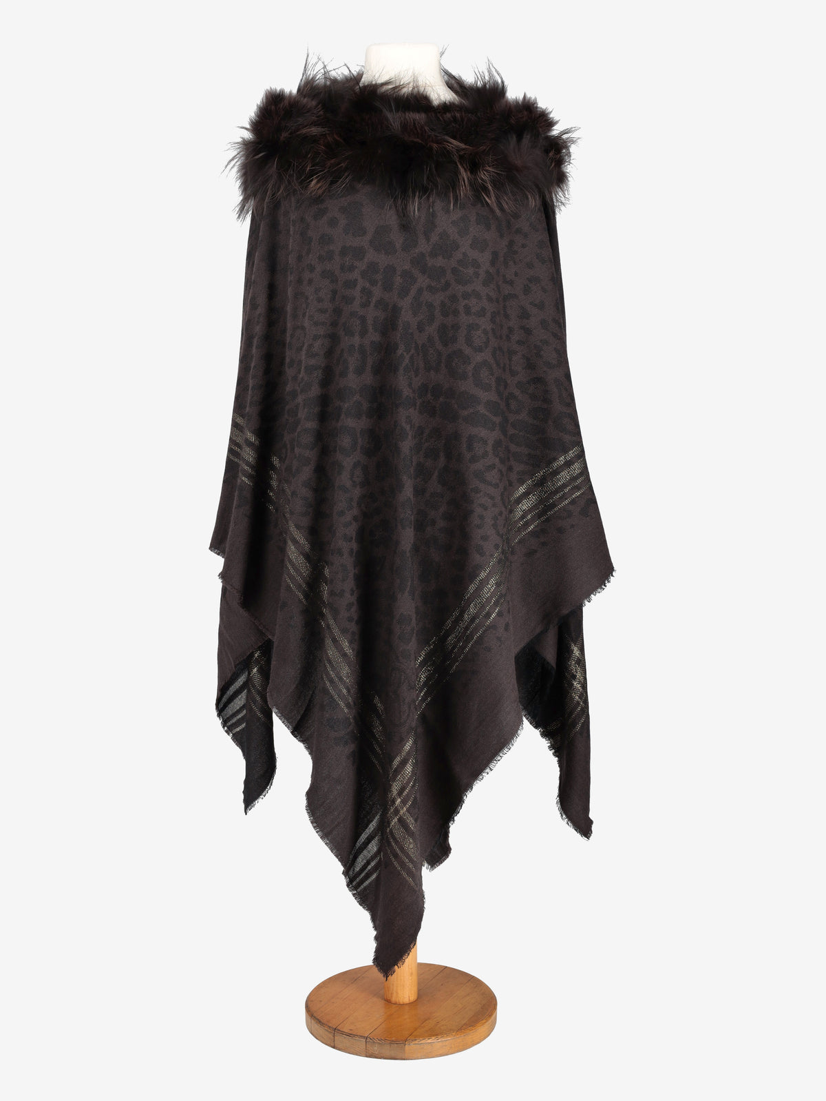 Vintage Wool Poncho With Fur Collar WCV041224.1  Vintage 