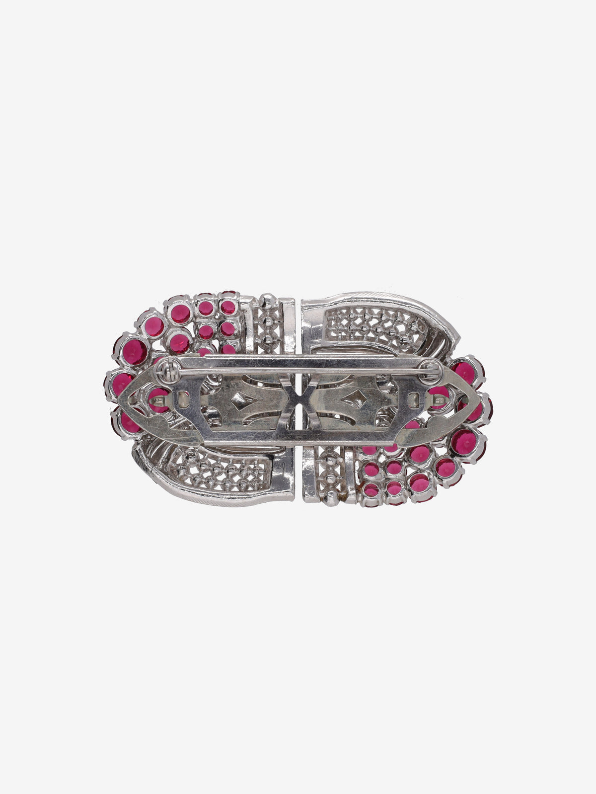 Vintage Oval Brooch WCV13032025.48.24  Vintage 