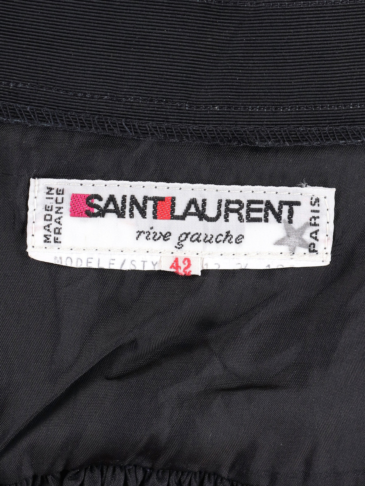 Saint Laurent Red and Black Voluminous Maxi Skirt W2926.27  Yves Saint Laurent 