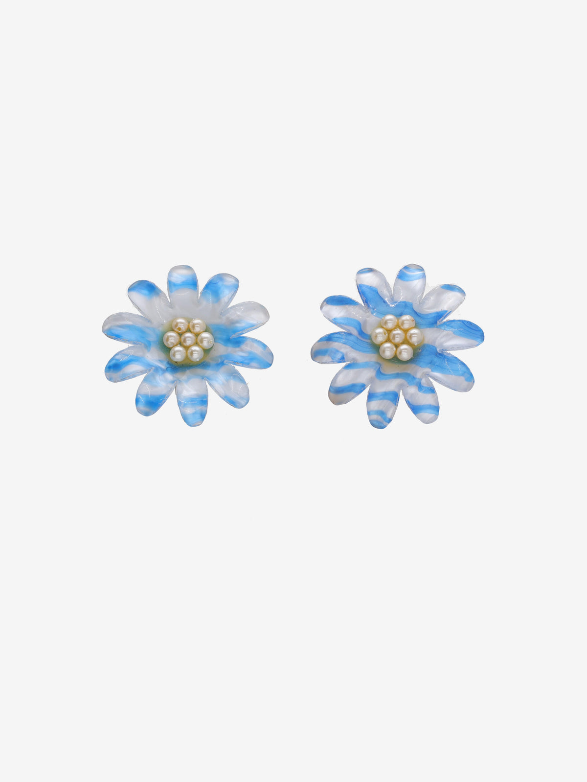 Vintage Floral Star-Shaped Plastic Earrings with Beaded Center W13426.8  Vintage 