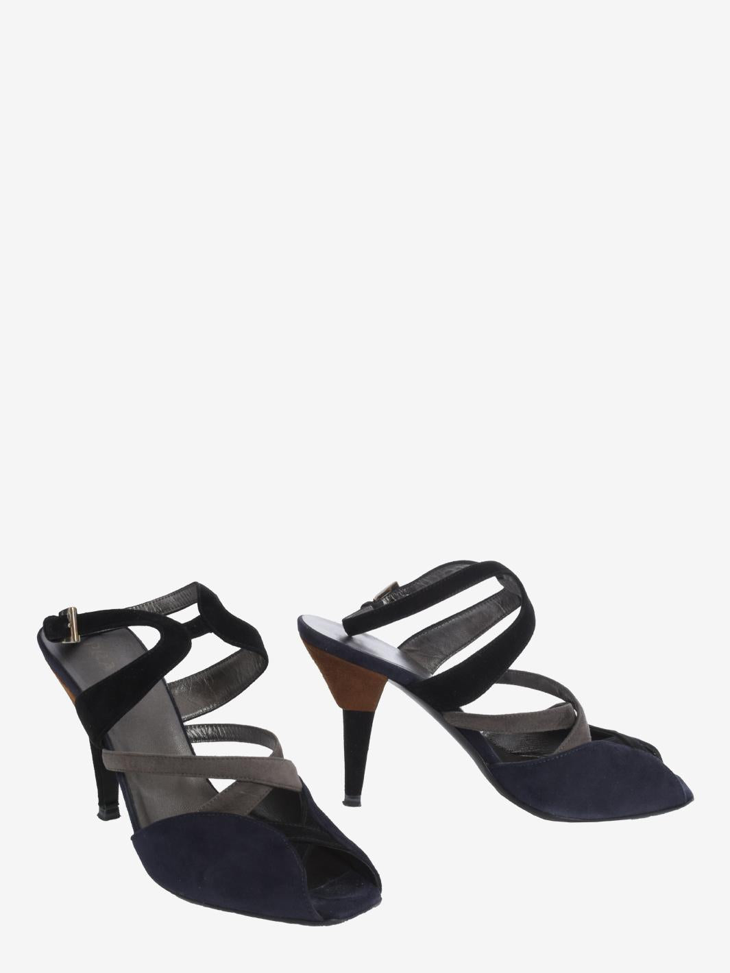 Prada 绒面革凉鞋