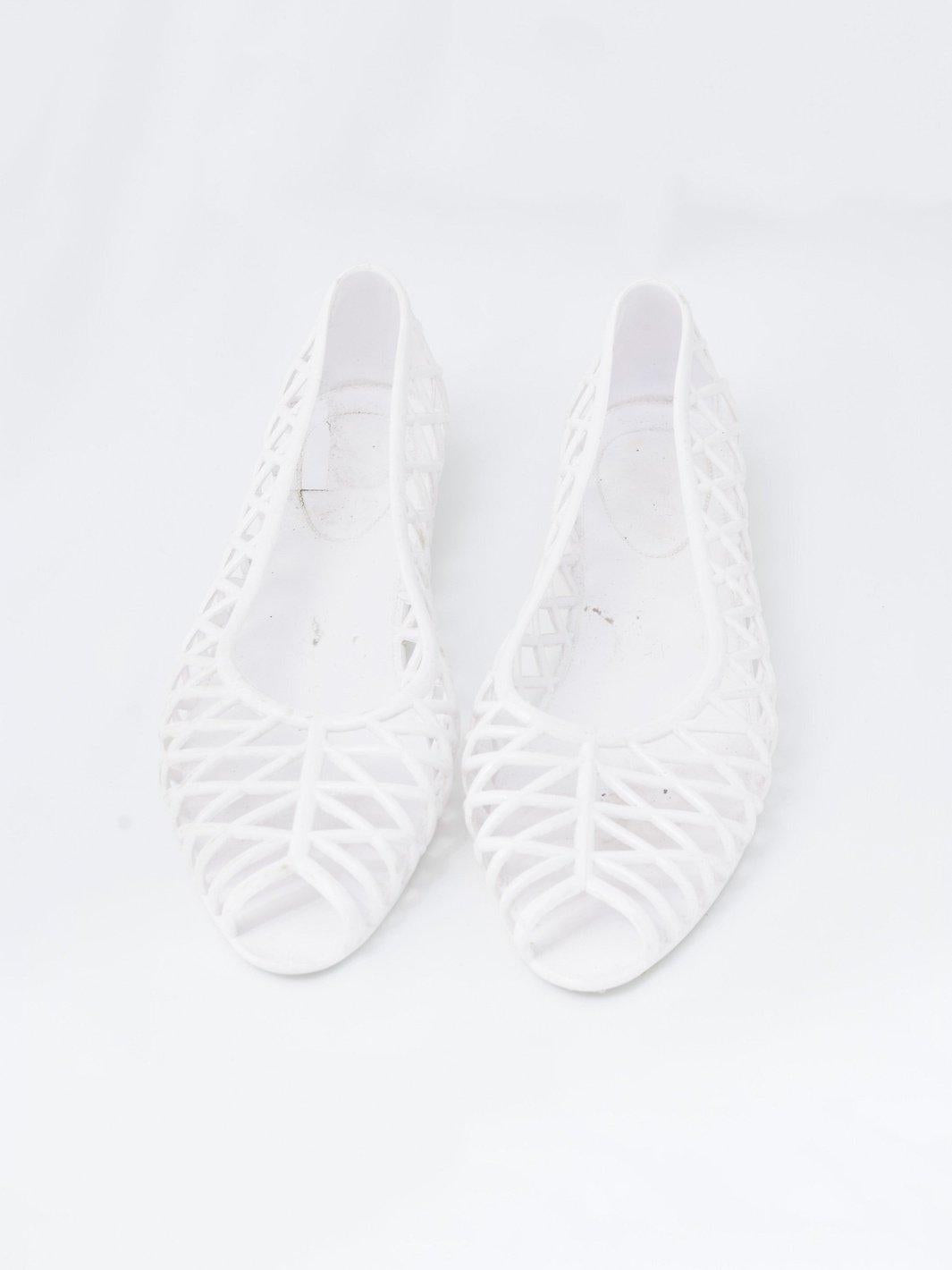 2010 American Apparel white open toe rubber ballet flats W22051940  American Apparel 