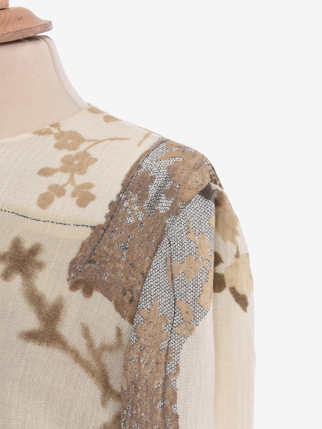 Emanuel Ungaro 完整的条纹和花朵图案