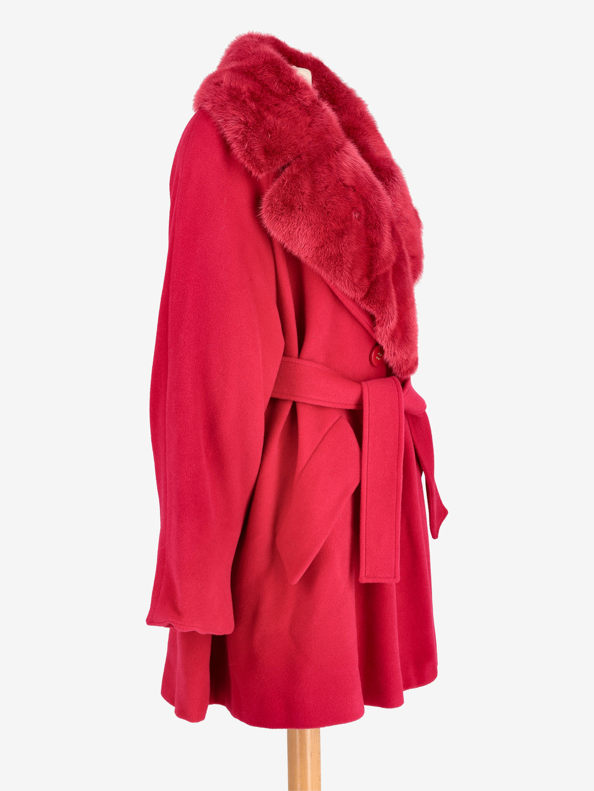 Mondrian Fucsia Fur Coat W2511.115.14  Mondrian 