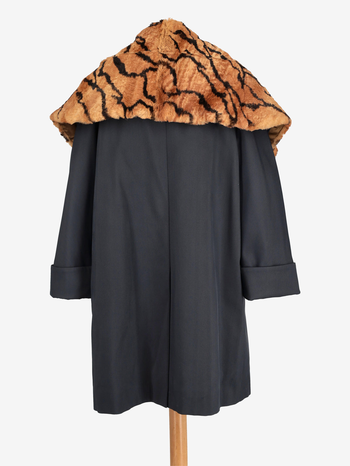 Mondrian Double Lined Coat With Shearling W2511.70  Mondrian 