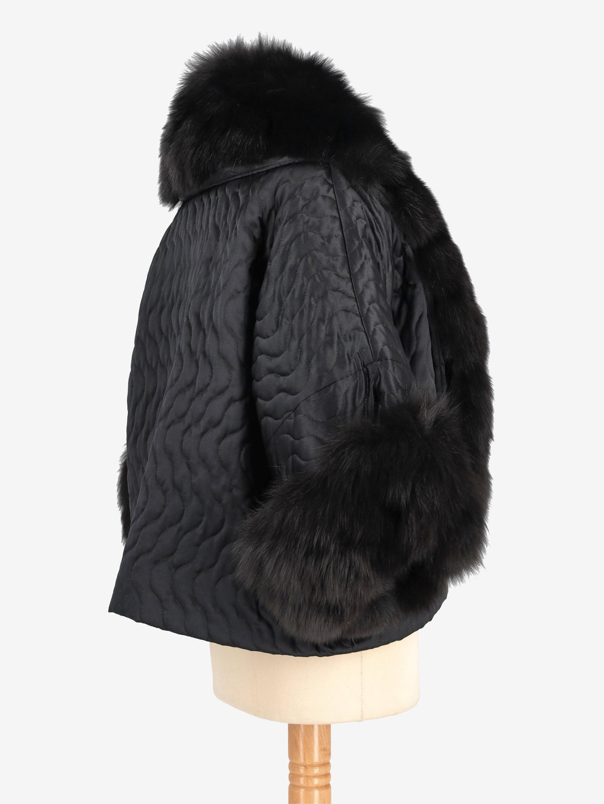 Fendi Fur Cropped Jacket W2511.118.22  Fendi 