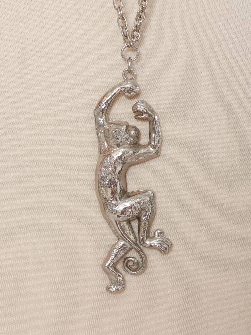 Vintage Chimpanzee Necklace MR280923_10  Vintage 