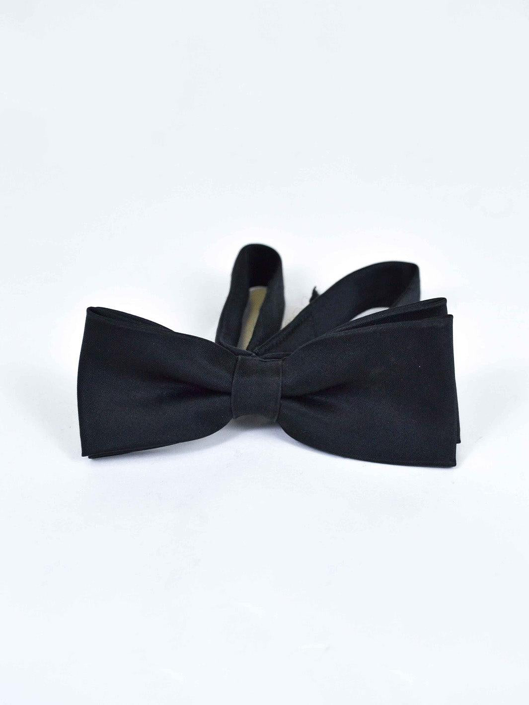 1990s black bow tie with velcro closure W22030631  Vintage 