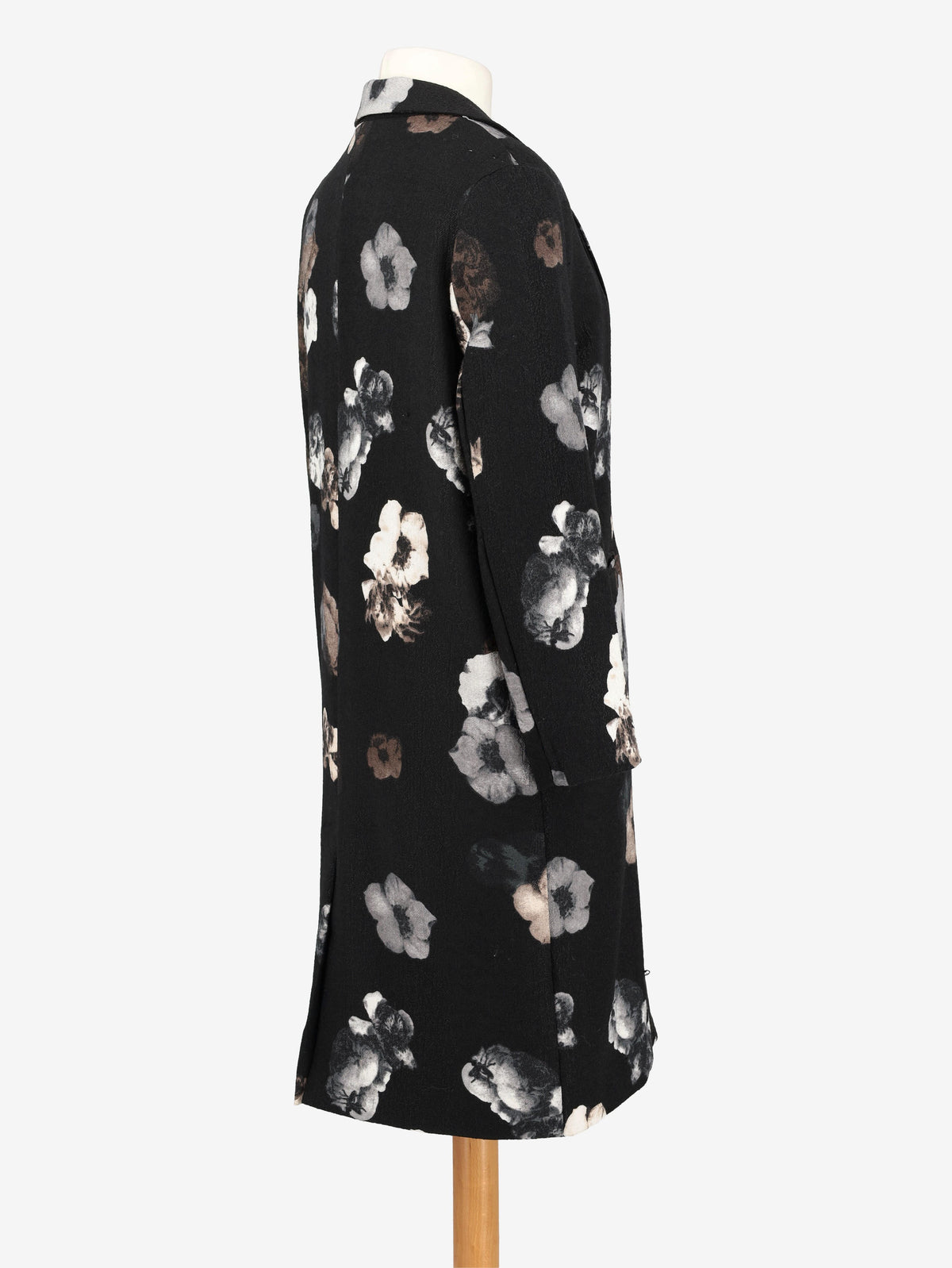 Vintage Flowered Outwear DM10043121  Vintage 