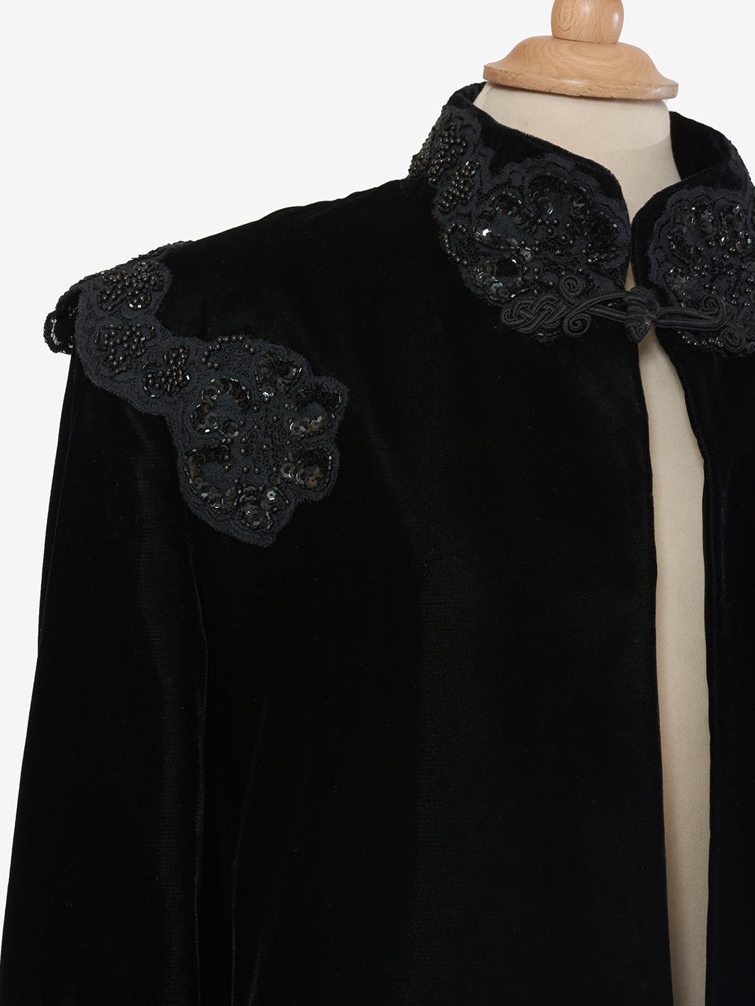 Vicky Tiel Black Velvet Coat