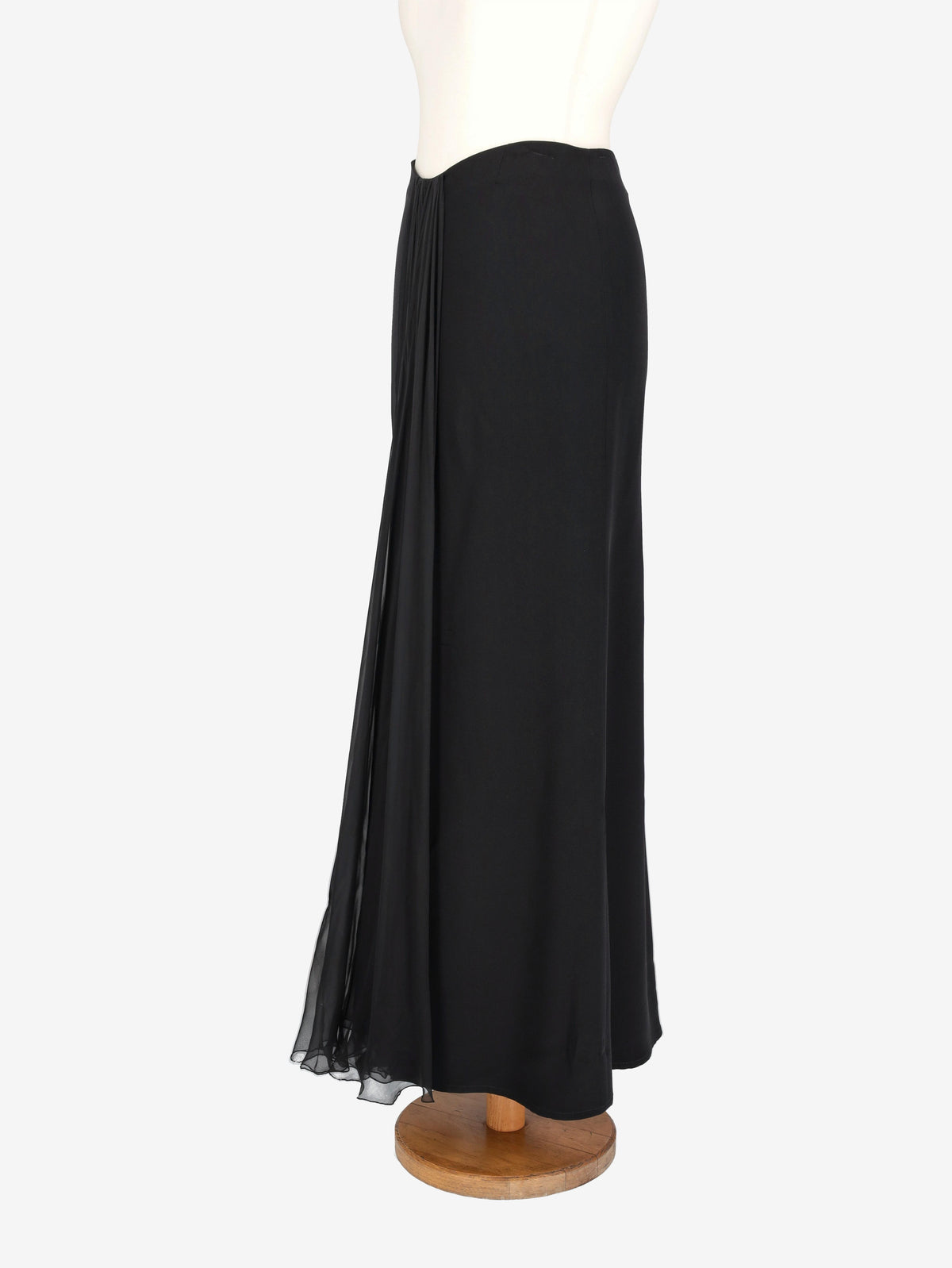 Gianfranco Ferré Long Lightweight Skirt 1012.15  Gianfranco Ferré 