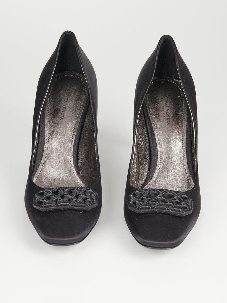 2010 Bottega Veneta dark blue Bottega Veneta pumps with jewel application CVM17.62.4  Bottega Veneta 