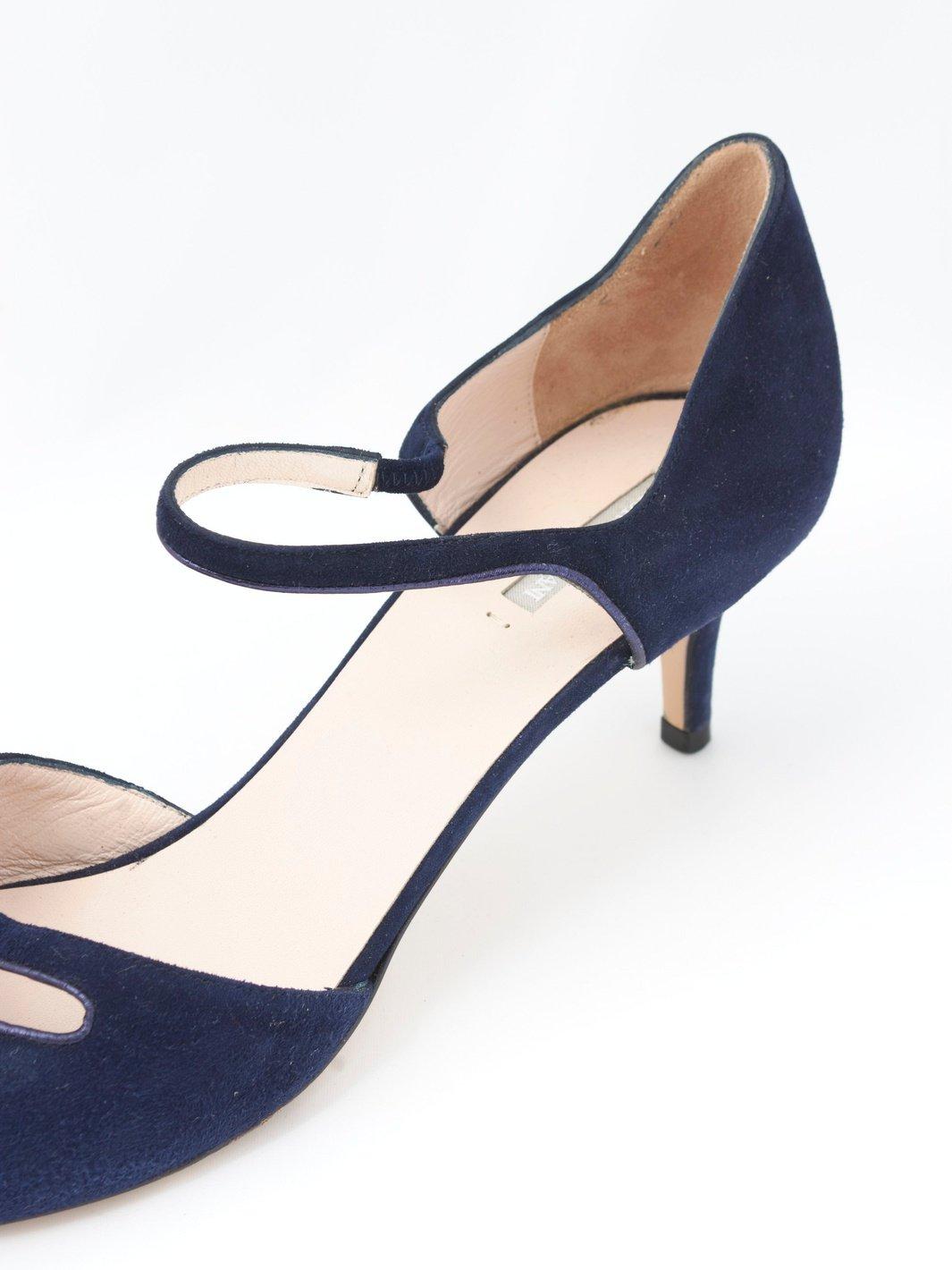 Y2K Giorgio Armani pumps in blue suede W22052608  Giorgio Armani 