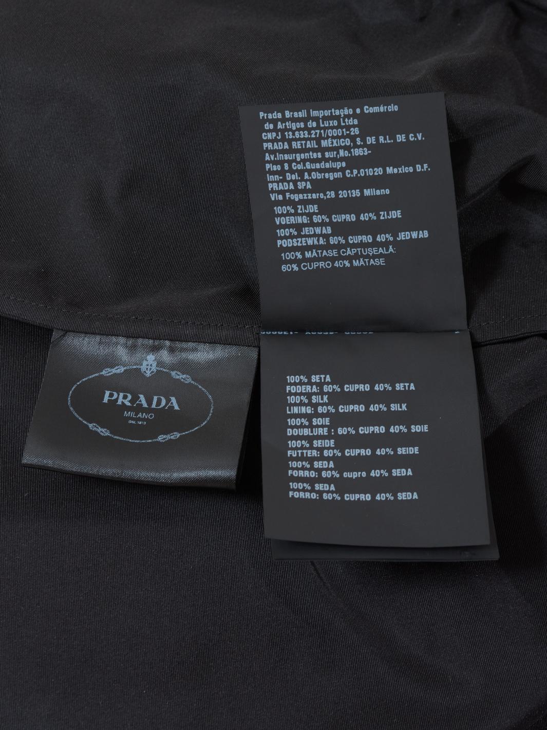 Prada 黑色丝绸套装
