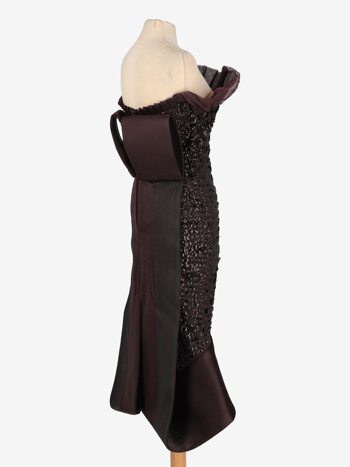 Gianfranco Ferré Sculptural Gown W261203.2  Gianfranco Ferré 