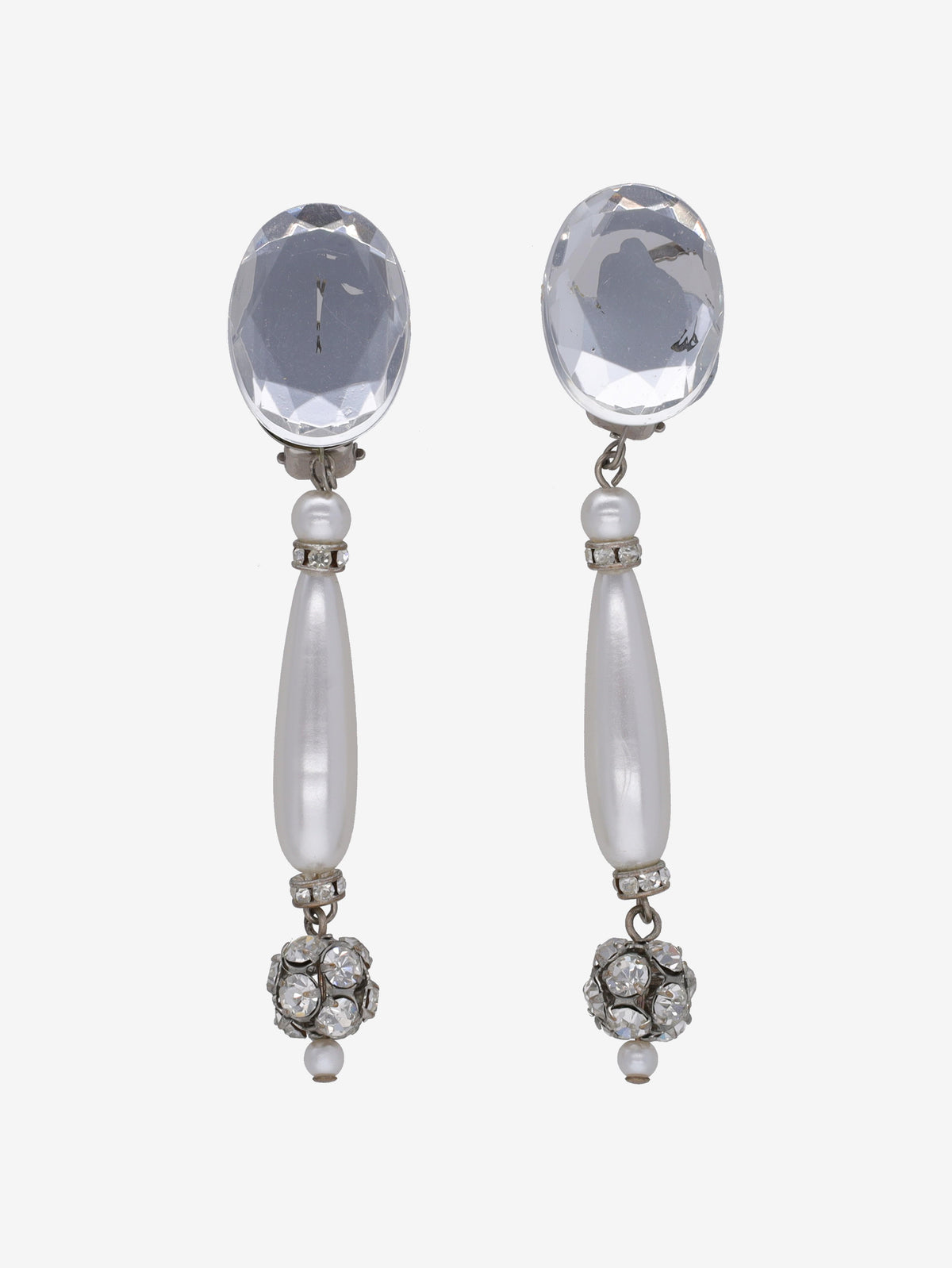 Bozart Clip-on Earrings W22040619  Bozart 