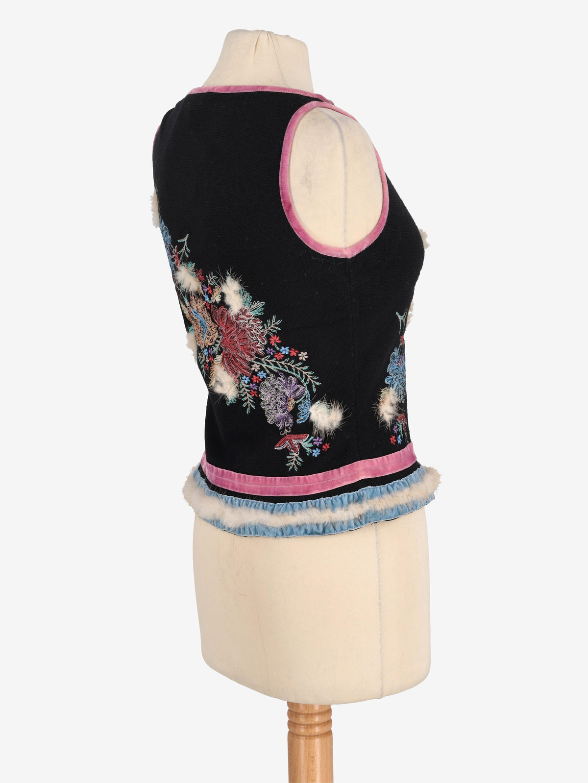 Voyage Knitted Vest with Embroidered Details W2511.96  Voyage 