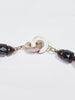 1980s necklace with red and black beads W22033118  Vintage 